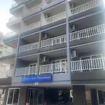 New Circle Phratamnak