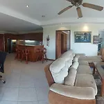 View Talay Residence 6 Wongamat Beach