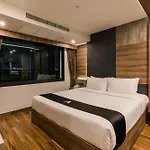 Acqua Hotel 4*