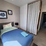 小红书网红超大无边泳池edge豪华公寓 市中心 海滩300米 * Pattaya