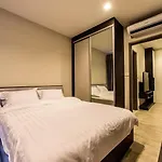 The Base Central Pattaya By Nkl