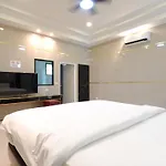Top Pool Villa B5