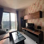 Unixx Condo Pattaya Near Walking Street