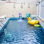 Exotica Pool Encore * Pattaya