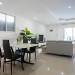 泰家帕山五卧室家庭别墅