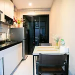 Highfloor Seaview The Basecentral Pattaya By Inh#Hb405