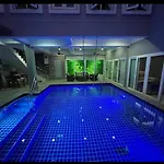 Michelle House Pool Pattaya