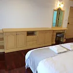 Spacious Seaview 3br Apartment:direct Access อพาร์ทเม้น *