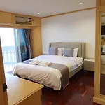 Spacious Seaview 3br Apartment:direct Access อพาร์ทเม้น