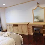 Spacious Seaview 3br Apartment:direct Access Pattaya