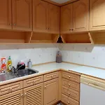 อพาร์ทเม้น Spacious Seaview 3br Apartment:direct Access *