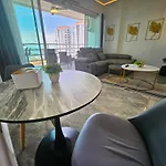 View Talay 5 - Beachfront Ocean View - High Floor & Huge Pool