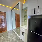 อพาร์ทเม้น View Talay 5 - Beachfront Ocean View - High Floor & Huge Pool
