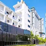 The Base1 - Central 2Bed 2 Bath Sea View Terrace