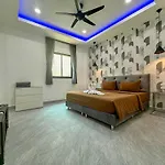 Pool 431 Nearby Walking Street Pattaya