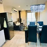 The Base Condo 2 Bed 2 Bath By Pupu