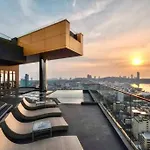 Edge Central Pattaya , Infinity Pool 31St Fl
