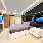 Apartment Grand Avenue Pattaya