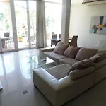 Aparthotel Westbury Pattaya