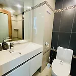 Club Royal Wongamat By Pattaya Sunny Rentals *