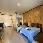 โรงแรม Paradise Land 3*