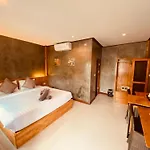 Paradise Land โรงแรม