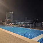 Hotel Xq 4*