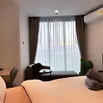 Edge 豪华公寓
