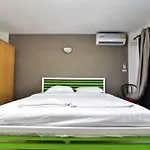 Escobar Guest House Jomtien