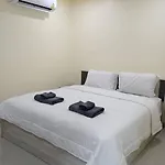 Hotel Pasadena 2*
