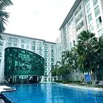 Affordable Studio Apartment In City Center