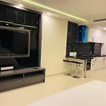 Apartment Grand Avenue By Bormon
