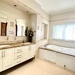 Luxury Garden Pool Near & Walking Street Villa