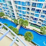 Grand Avenue By Tech