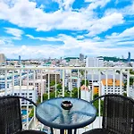 The Base Condo By Tech