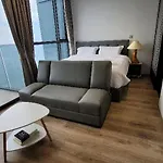 อพาร์ทเม้น The Andromeda Seaview Pattaya