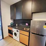 Edge芭提雅豪华公寓 单卧室套房 海滩商场步行几分钟 Apartment