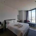 Apartment Edge芭提雅豪华公寓 单卧室套房 海滩商场步行几分钟 *