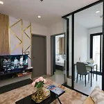 Bright Modern 1 Bedroom Central Beach Chic Design