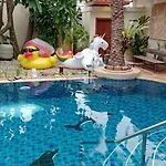 Luxury Garden Pool Near & Walking Street Villa