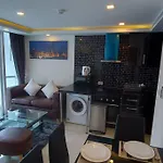 Grand Avenue Pattaya - 2 B - 2 Baths, Pool View, 60Sqm