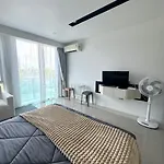 Affordable In Center อพาร์ทเม้น Pattaya