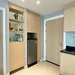 Grande Caribbean Condo
