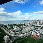 อพาร์ทเม้น Sea View Spacious At Pattaya