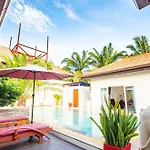 Villa Seaside 2 Pools,beach@50m