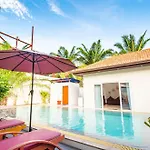 Seaside 2 Pools,beach@50m * Pattaya