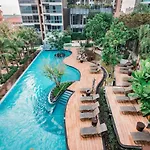 Sea View Spacious Condo At Pattaya