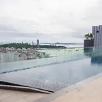 The Base, Central Pattaya - 1 Bedroom Apartment - 24Th Floor Apartment #1095