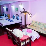 Hotel Encore Sea View 2*