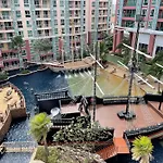 Grande Caribbean Condo